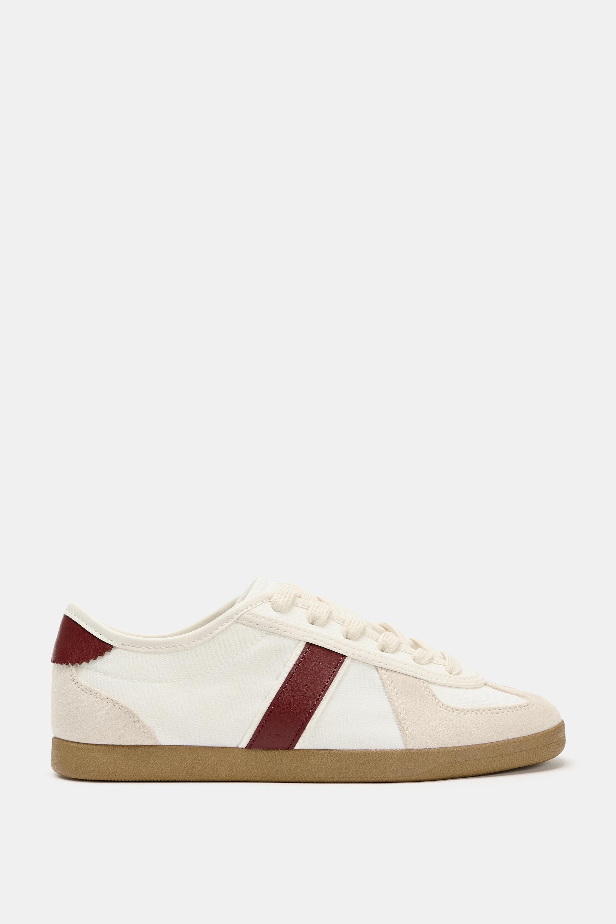ATHLETIC SNEAKERS